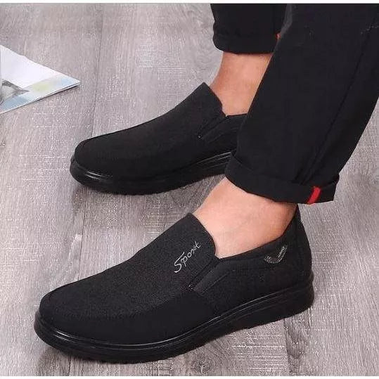 Men's Extended Width Foot And Heel Comfortable Insole Non-Slip Sneakers