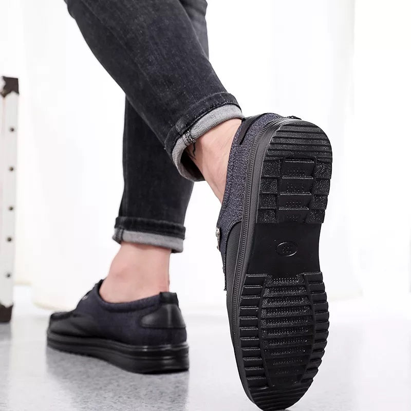 Men's Extended Width Foot Easy On And Off Comfort Insole Non-Slip Outdoor Sneakers