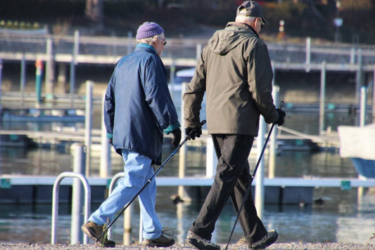 How to Choose Walking Shoes for Seniors: A Practical Fit Guide