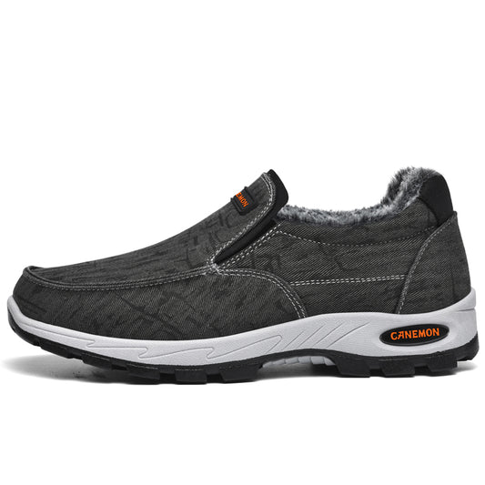 CANEMON 339 black men's fleece-lined slip-on shoe on white