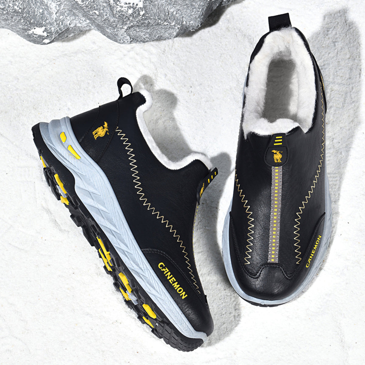 CANEMON LY2528 Black fleece-lined slip-on shoes - lining view