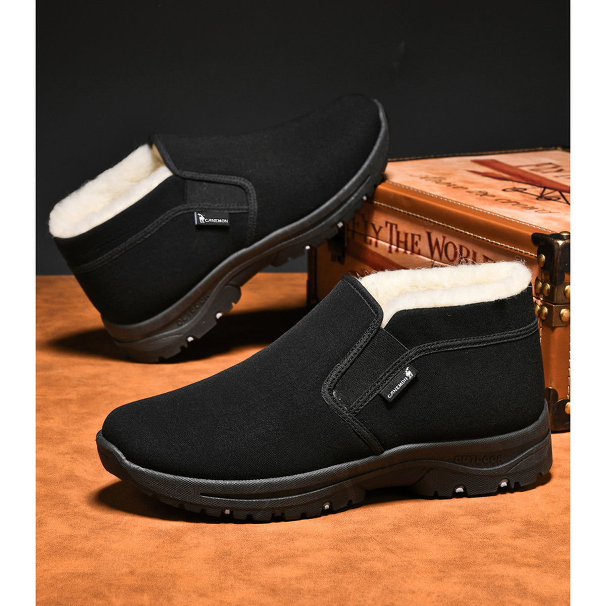 LY2568 black sole detail 06