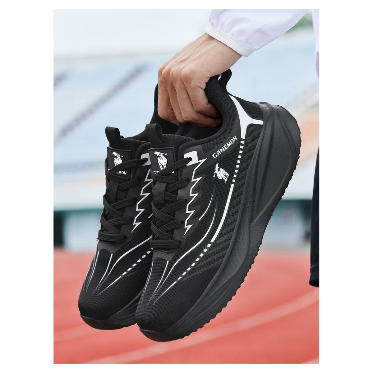 QZ8829 black shoe detail 07