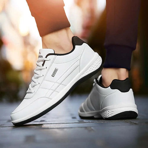 Men's Leather Casual Breathable Outdoor Flat Bottom Waterproof Non-Slip Sneakers