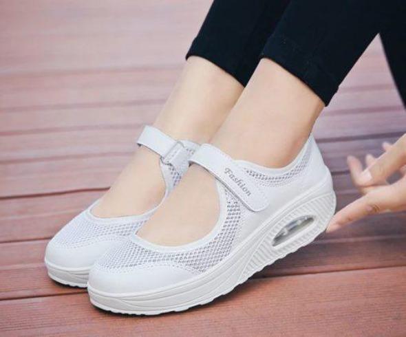 New Comfort Fashion Sneakers for Women